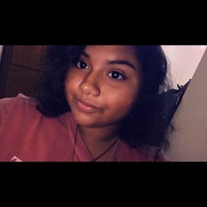 Meet your Posher, Aimee